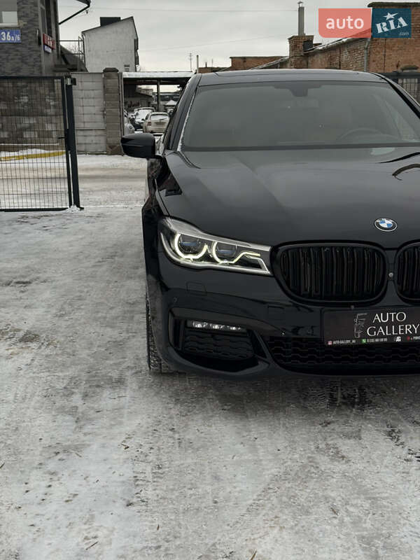 Седан BMW 7 Series 2016 в Ровно фото 11 Седан BMW 7 Series 2016 в Ровно