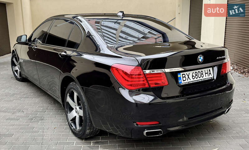 Седан BMW 7 Series 2010 в Хмельницькому