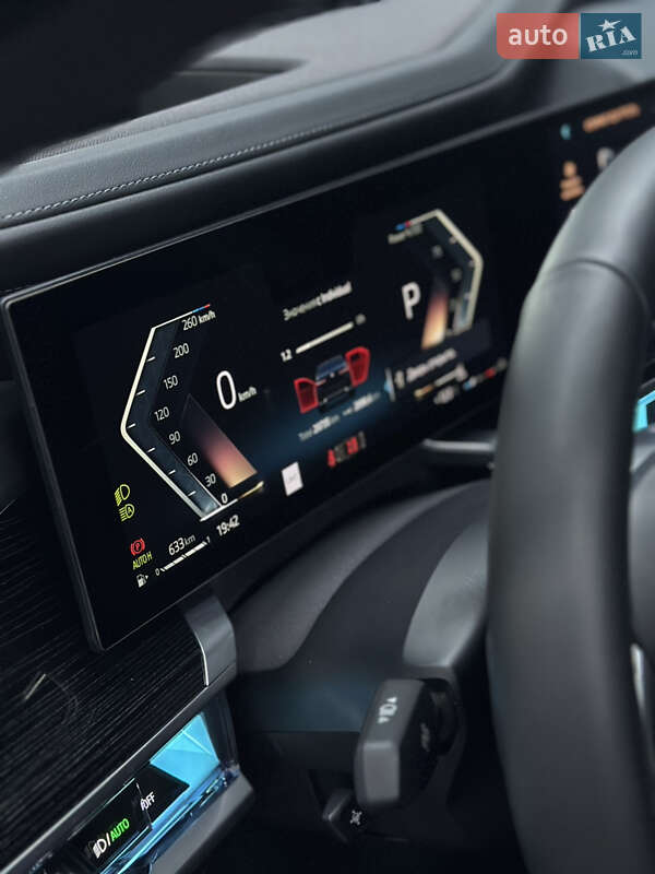 Седан BMW 7 Series 2023 в Киеве