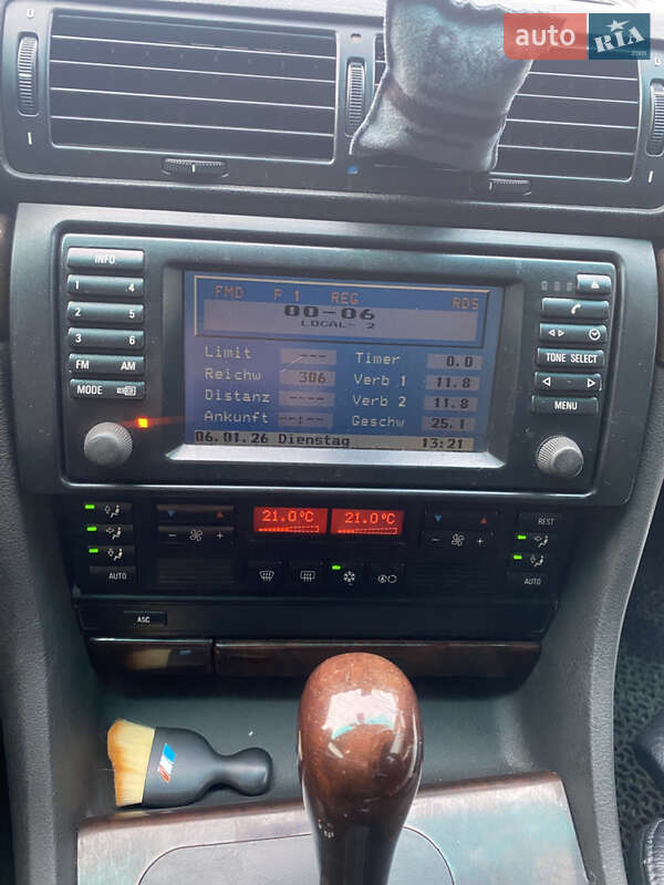 Седан BMW 7 Series 2000 в Ровно