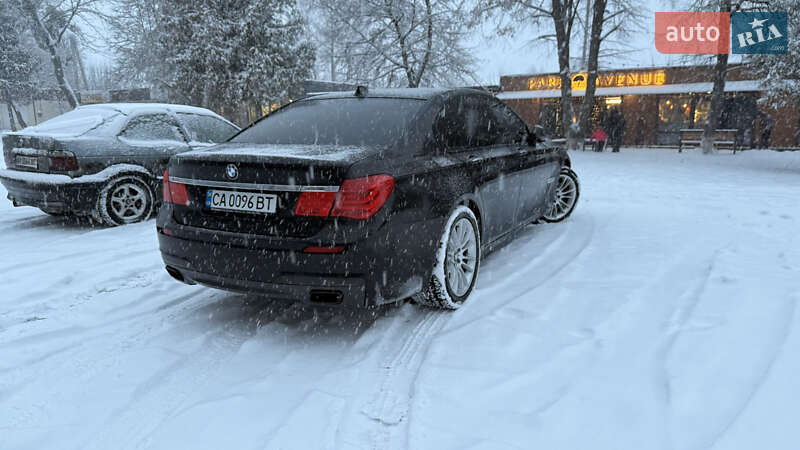 Седан BMW 7 Series 2010 в Умані фото 7 Седан BMW 7 Series 2010 в Умані