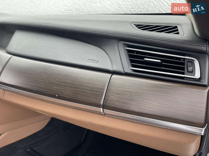 Седан BMW 7 Series 2010 в Житомирі