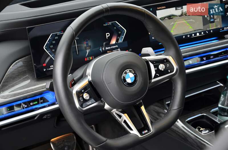 Седан BMW 7 Series 2024 в Киеве