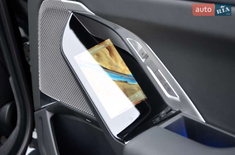 Седан BMW 7 Series 2024 в Киеве