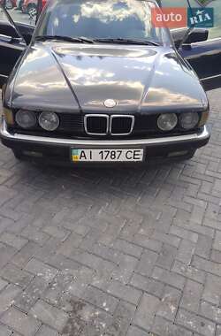 Седан BMW 7 Series 1990 в Бориславі