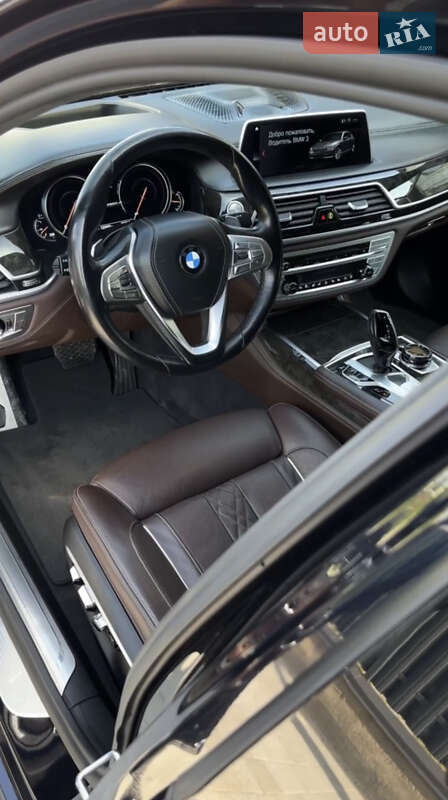 Седан BMW 7 Series 2016 в Львове фото 10 Седан BMW 7 Series 2016 в Львове