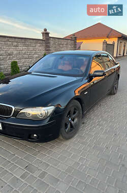 Седан BMW 7 Series 2005 в Зарічному