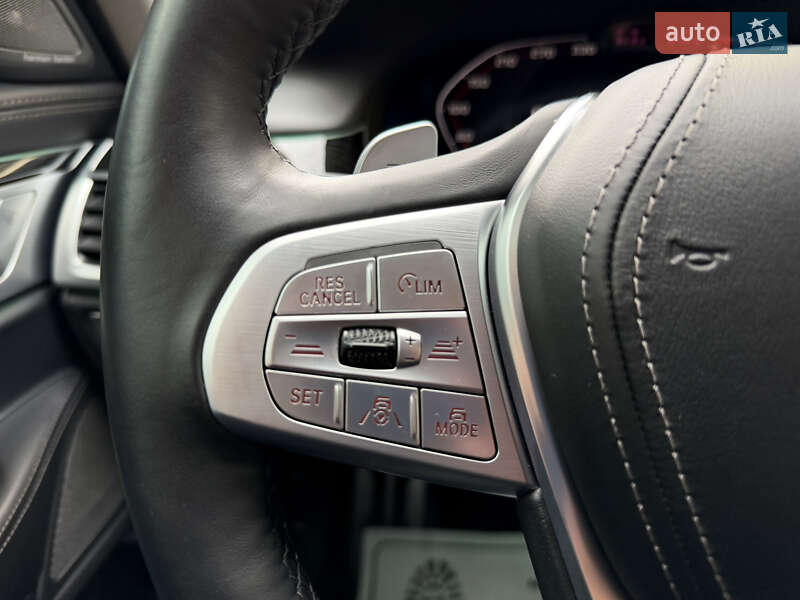 Седан BMW 7 Series 2021 в Мукачево