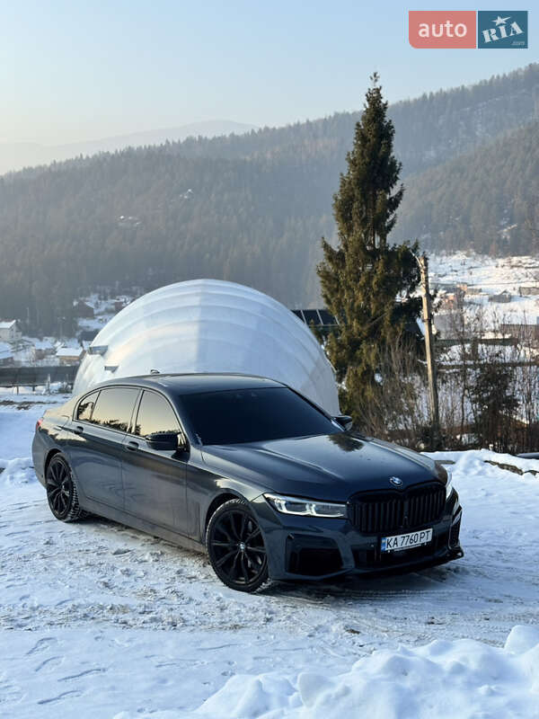 Седан BMW 7 Series 2016 в Киеве