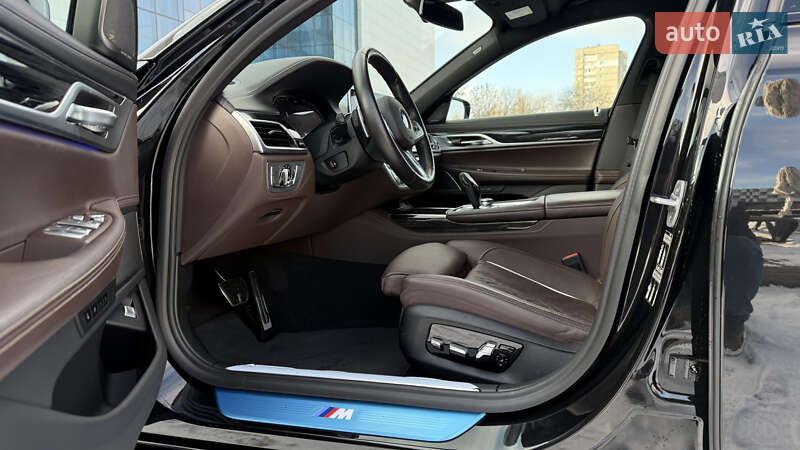 Седан BMW 7 Series 2022 в Одесі