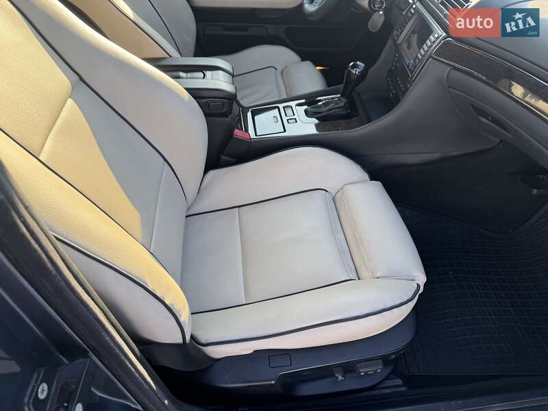 Седан BMW 7 Series 2001 в Ровно