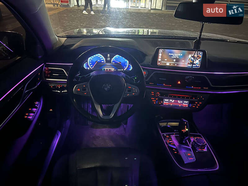 Седан BMW 7 Series 2017 в Кривом Роге фото 18 Седан BMW 7 Series 2017 в Кривом Роге