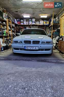 Седан BMW 7 Series 2000 в Кривом Роге
