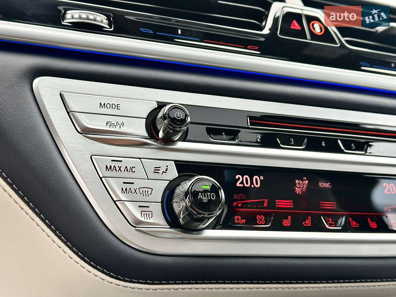 Седан BMW 7 Series 2021 в Киеве