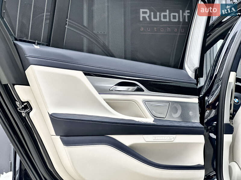 Седан BMW 7 Series 2021 в Киеве