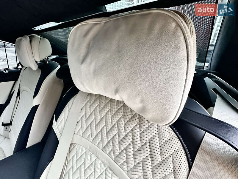 Седан BMW 7 Series 2021 в Киеве