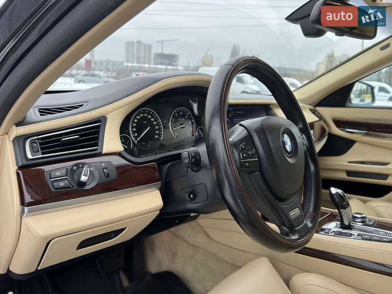 Седан BMW 7 Series 2011 в Києві фото 4 Седан BMW 7 Series 2011 в Києві