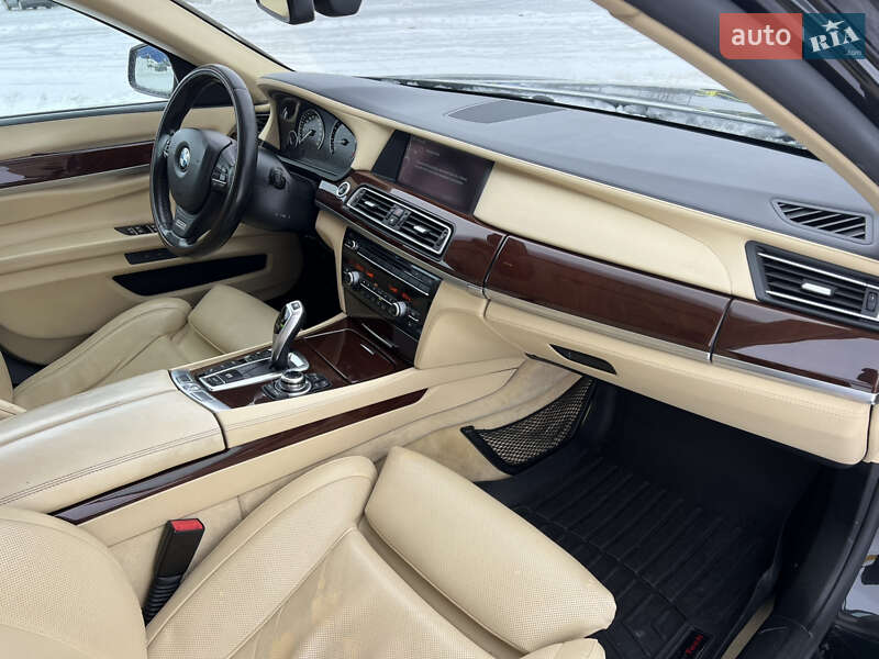 Седан BMW 7 Series 2011 в Києві фото 23 Седан BMW 7 Series 2011 в Києві