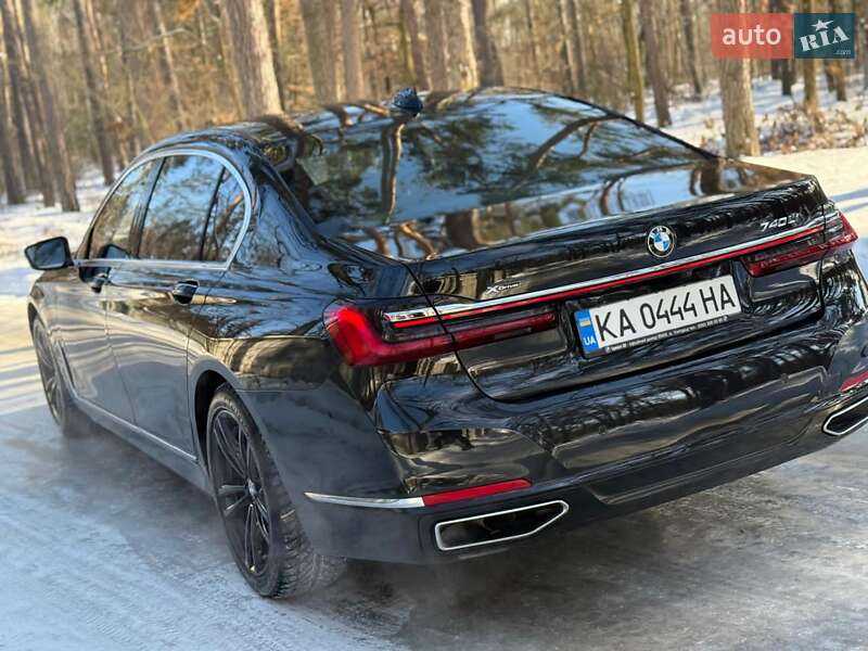Седан BMW 7 Series 2022 в Києві