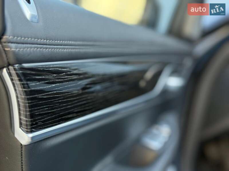 Седан BMW 7 Series 2022 в Києві