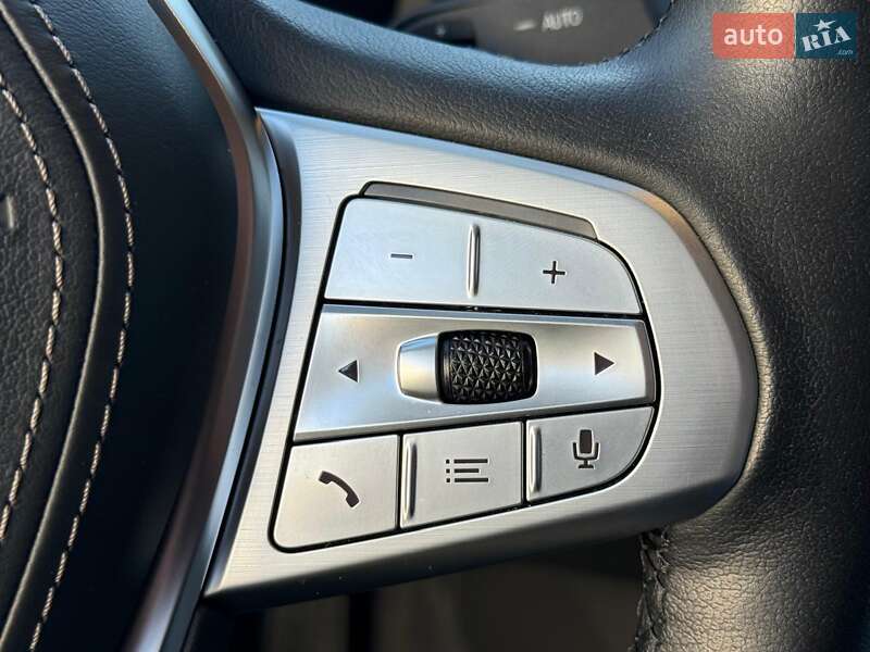 Седан BMW 7 Series 2022 в Києві