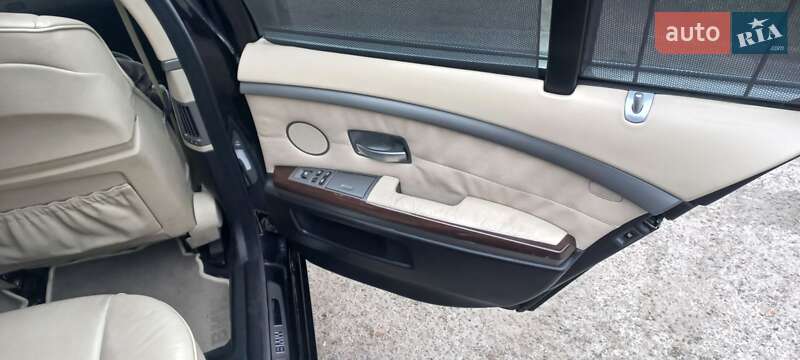 Седан BMW 7 Series 2002 в Ужгороде