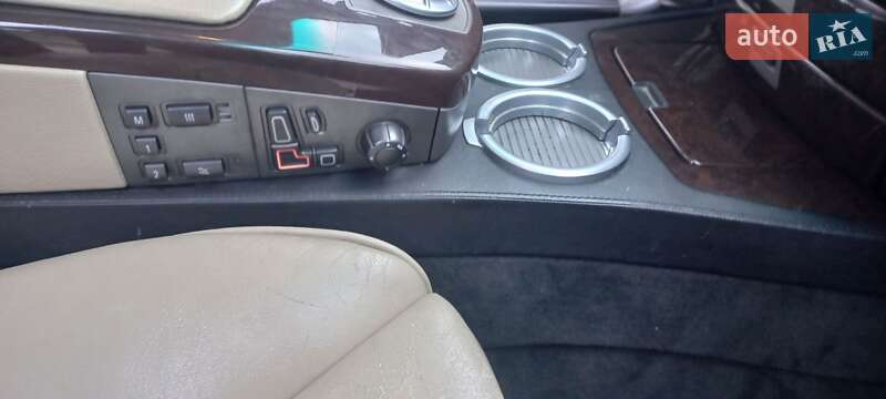 Седан BMW 7 Series 2002 в Ужгороде