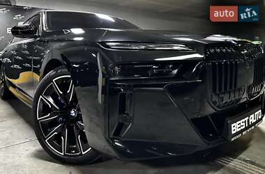 Седан BMW 7 Series 2023 в Киеве