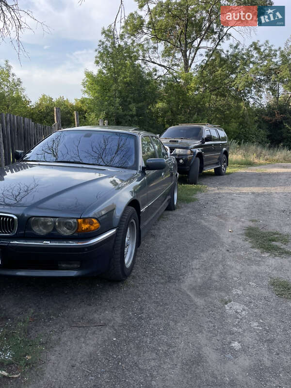 Седан BMW 7 Series 2000 в Городище фото Седан BMW 7 Series 2000 в Городище