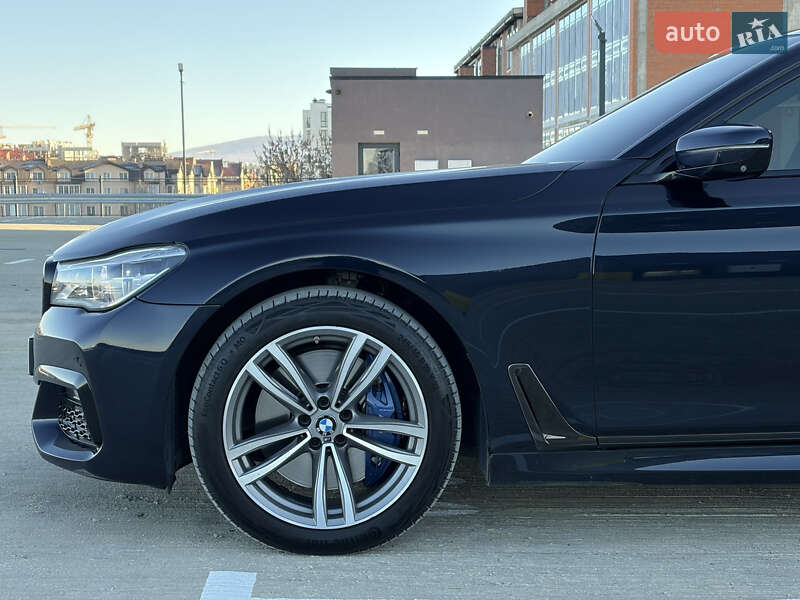 Седан BMW 7 Series 2017 в Ужгороде фото 9 Седан BMW 7 Series 2017 в Ужгороде