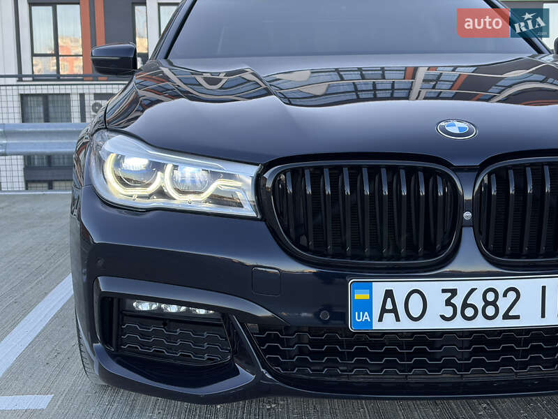 Седан BMW 7 Series 2017 в Ужгороде фото 14 Седан BMW 7 Series 2017 в Ужгороде
