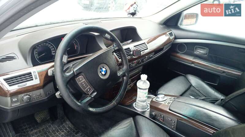 BMW 7 Series 2004 BMW 7 Series 2004