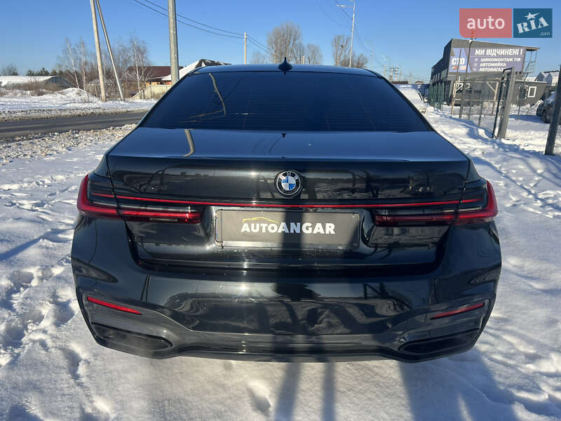 Седан BMW 7 Series 2021 в Киеве