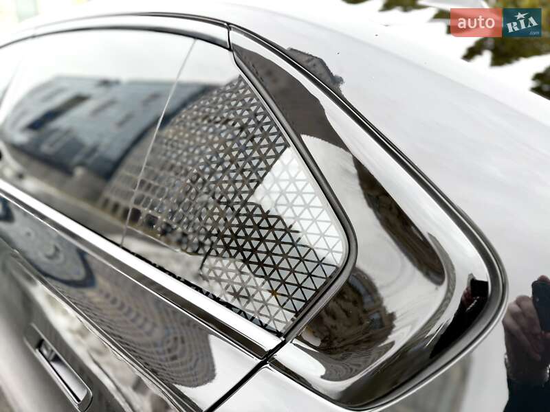 Седан BMW 7 Series 2023 в Киеве фото 9 Седан BMW 7 Series 2023 в Киеве