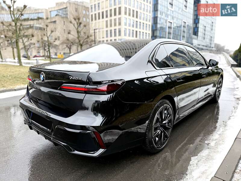 Седан BMW 7 Series 2023 в Киеве фото 16 Седан BMW 7 Series 2023 в Киеве