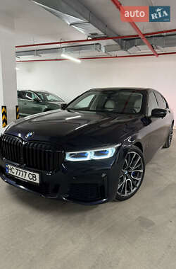 Седан BMW 7 Series 2021 в Львові