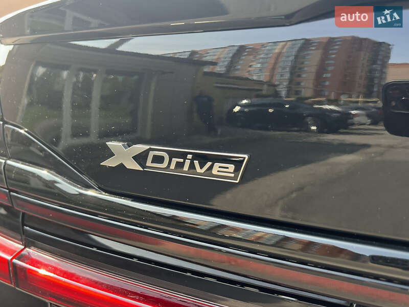 Седан BMW 7 Series 2022 в Днепре