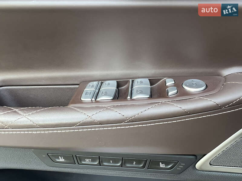 Седан BMW 7 Series 2022 в Днепре