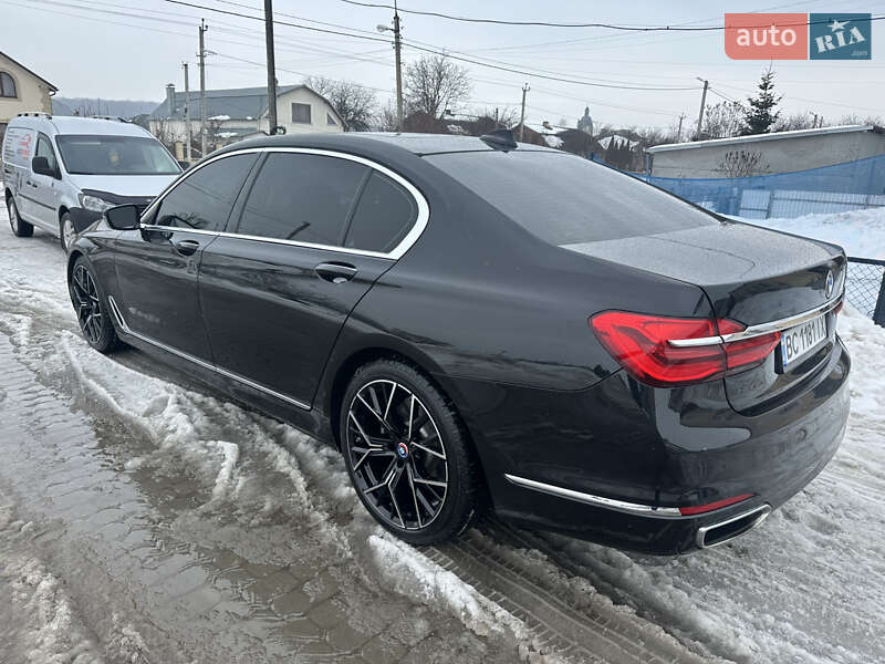 Седан BMW 7 Series 2015 в Самборе фото 4 Седан BMW 7 Series 2015 в Самборе