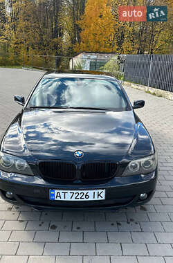 Седан BMW 7 Series 2005 в Долині