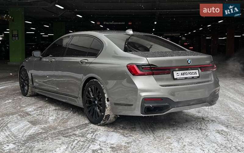 Седан BMW 7 Series 2020 в Киеве