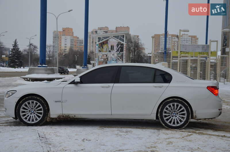 Седан BMW 7 Series 2010 в Харькове