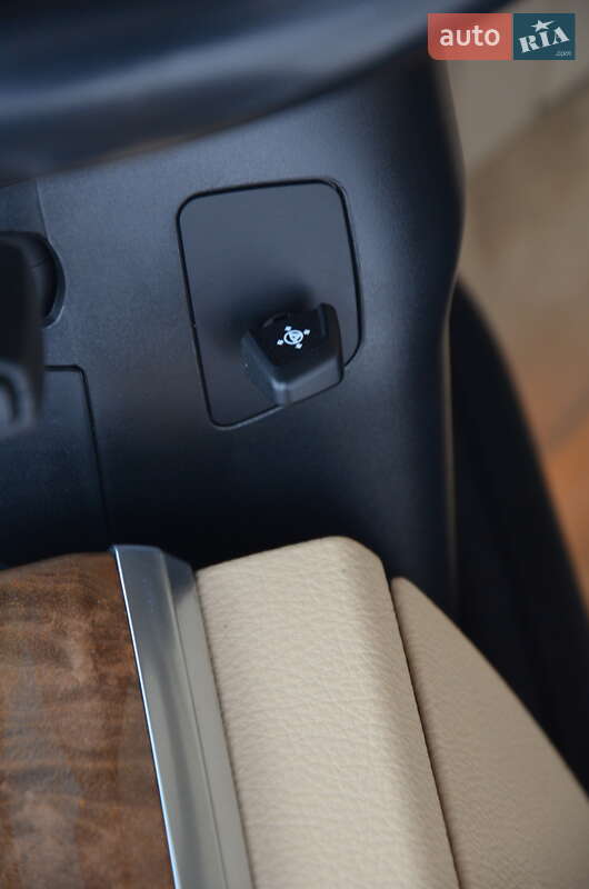 Седан BMW 7 Series 2010 в Харькове