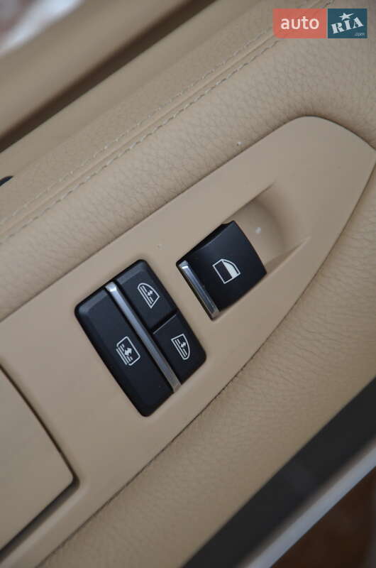 Седан BMW 7 Series 2010 в Харькове