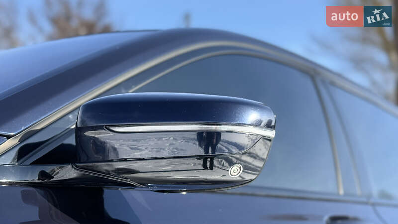 Седан BMW 7 Series 2019 в Киеве