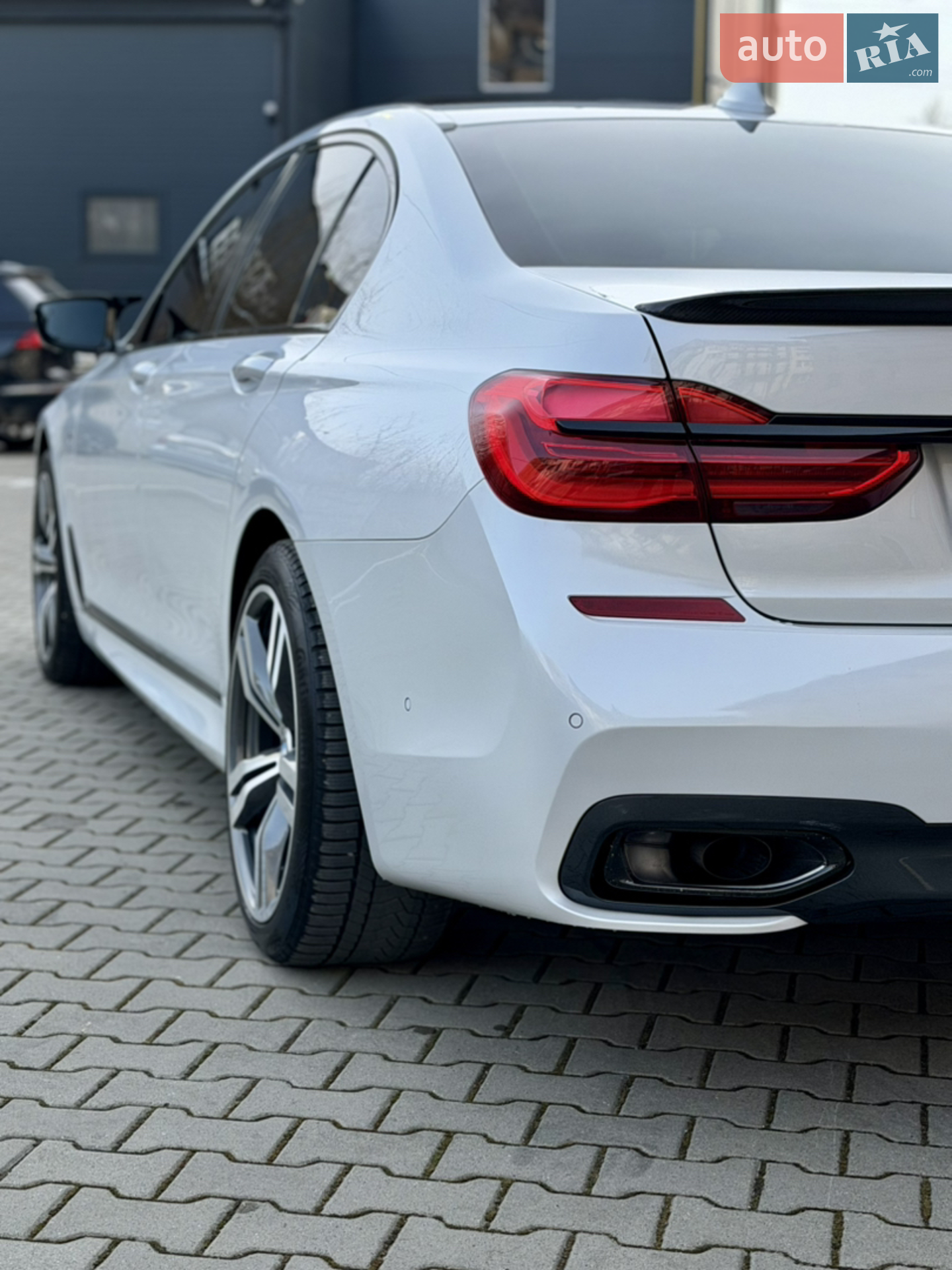 2016 BMW 7er - мініатюра 18