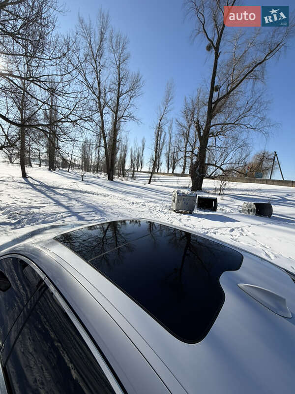 Седан BMW 7 Series 2015 в Киеве