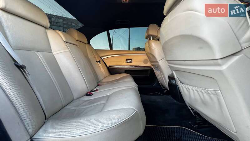 Седан BMW 7 Series 2006 в Киеве