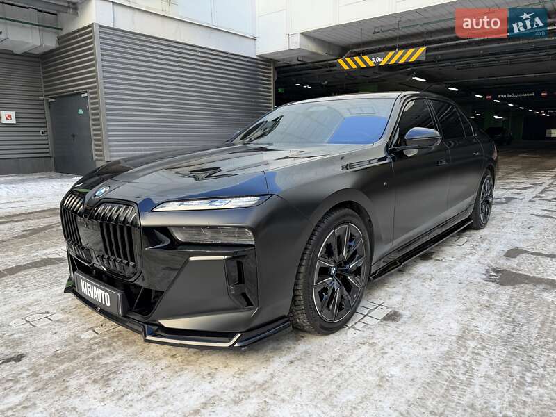 Седан BMW 7 Series 2022 в Киеве фото 3 Седан BMW 7 Series 2022 в Киеве
