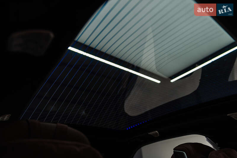 Седан BMW 7 Series 2023 в Мукачево